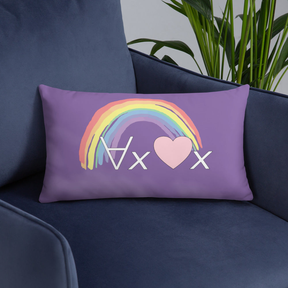 Love Everyone: Throw Pillow